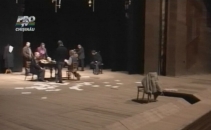 In Parlament, ca la teatru. Fiecare politician cu rolul sau
