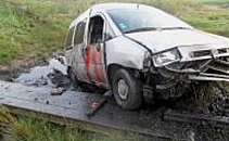 O tanara de 20 de ani si-a pierdut viata intr-un grav accident la Falesti
