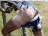 Accident cumplit la Turul Frantei. Ciclisti loviti in plin de o masina a unei televiziuni Accident cumplit la Turul Frantei. Ciclisti loviti in plin de o masina a unei televiziuni