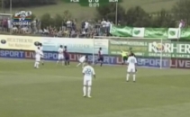 Raul l-a invins pe Roberto Carlos. Fostii galactici s-au intalnit intr-un meci amical Raul l-a invins pe Roberto Carlos. Fostii galactici s-au intalnit intr-un meci amical