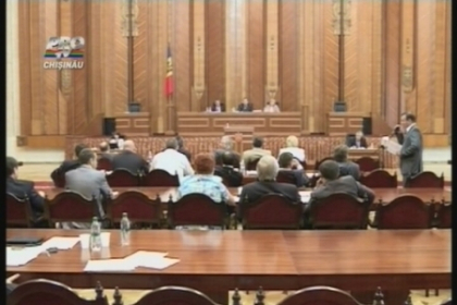 Problemele aliantei nu vor fi discutate in urmatoarele zile. De ce a fost amanata sedinta consiliului AIE Problemele aliantei nu vor fi discutate in urmatoarele zile. De ce a fost amanata sedinta consiliului AIE