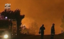 Flacari si panica in Croatia. Tara lupta de cateva zile cu incendii de vegetatie fara precedent Flacari si panica in Croatia. Tara lupta de cateva zile cu incendii de vegetatie fara precedent