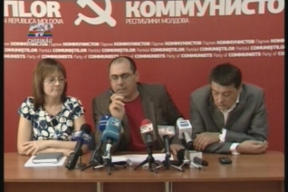 Comunistii critica reforma invatamantului: "Degraba directorii vor aduna elevii ca soferii la microbuze cate trei lei"