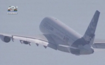 Avion de vanatoare care nu poate fi detectat de radare. Cele mai noi avioane la expozitie Avion de vanatoare care nu poate fi detectat de radare. Cele mai noi avioane la expozitie