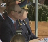 Putin sustine aviatia. In prag de campanie electorala, premierul rus face noi promisiuni Putin sustine aviatia. In prag de campanie electorala, premierul rus face noi promisiuni