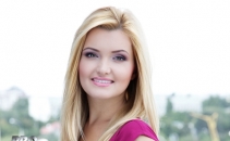 Cristina Gheiceanu: "Pentru telespectatori PRO TV este locul unde se intalnesc cu adevarul" Cristina Gheiceanu: "Pentru telespectatori PRO TV este locul unde se intalnesc cu adevarul"