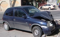 Au inceput saptamana cu ghinion! Doua soferite s-au ciocnit intr-o intersectie din Durlesti Au inceput saptamana cu ghinion! Doua soferite s-au ciocnit intr-o intersectie din Durlesti