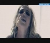 Scene de amor sub dus cu Britney Spears! Vezi cele mai fierbinti secvente din noul ei videoclip