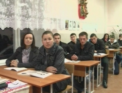 BAC-ul, biletul spre o viata mai buna! Ce faci atunci cand intelegi ca fara diploma nu ai viitor BAC-ul, biletul spre o viata mai buna! Ce faci atunci cand intelegi ca fara diploma nu ai viitor