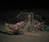 Accident FATAL. A pierdut controlul volanului intr-o curba si s-a ciocnit de un camion Accident FATAL. A pierdut controlul volanului intr-o curba si s-a ciocnit de un camion