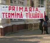 VIDEO. Imbranceli si injuraturi la Primarie. Maia Laguta protesteaza VIDEO. Imbranceli si injuraturi la Primarie. Maia Laguta protesteaza