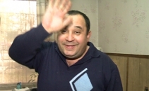 Show de zile mari la sediul Politiei! Vezi spectacolul oferit de un taximetrist prins beat la volan Show de zile mari la sediul Politiei! Vezi spectacolul oferit de un taximetrist prins beat la volan