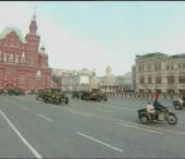 Tancuri si blindate in centrul Moscovei! Vezi imagini de la parada organizata de Ziua Revolutiei Bolsevice Tancuri si blindate in centrul Moscovei! Vezi imagini de la parada organizata de Ziua Revolutiei Bolsevice