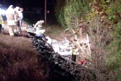 Fetita de 9 ani, blocata doua zile langa cadavrul tatalui, dupa un accident auto. VIDEO Fetita de 9 ani, blocata doua zile langa cadavrul tatalui, dupa un accident auto. VIDEO