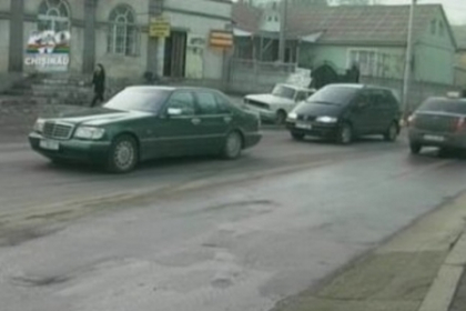 Imprumutam ca sa reparam, reparam ca sa castigam