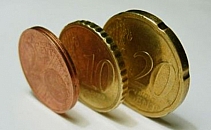 La 10 ani de la lansare, moneda a 332 de milioane de oameni risca sa dispara. Cat valoreaza zona euro La 10 ani de la lansare, moneda a 332 de milioane de oameni risca sa dispara. Cat valoreaza zona euro