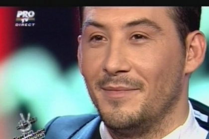 Vocea Romaniei poarta numele de Stefan Stan! Elevul lui Smiley, desemnat Vocea Romaniei Vocea Romaniei poarta numele de Stefan Stan! Elevul lui Smiley, desemnat Vocea Romaniei