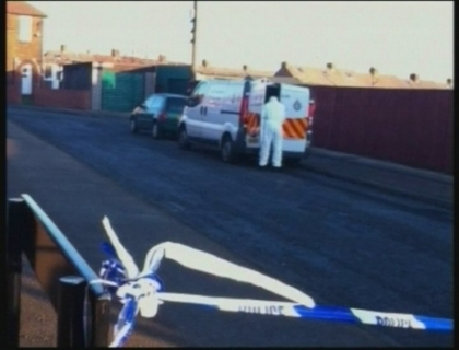 Caz socant in Marea Britanie. Trei femei si un barbat, gasiti morti intr-o casa 