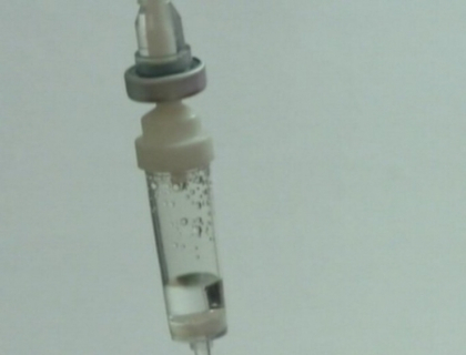 Vacanta tragica. O moldoveanca a ajuns in coma dupa ce a cazut de la etajul doi al unei pensiuni din Romania