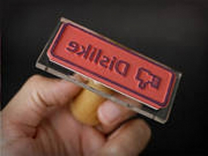 Are peste 2.000.000 de dislike-uri. Asta este CEA MAI ENERVANTA melodie de pe YouTube Are peste 2.000.000 de dislike-uri. Asta este CEA MAI ENERVANTA melodie de pe YouTube