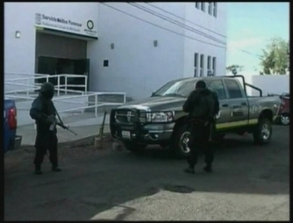 13 cadavre neidentificate gasite in strada! Mafia de droguri din Mexic continua sa faca victime 13 cadavre neidentificate gasite in strada! Mafia de droguri din Mexic continua sa faca victime