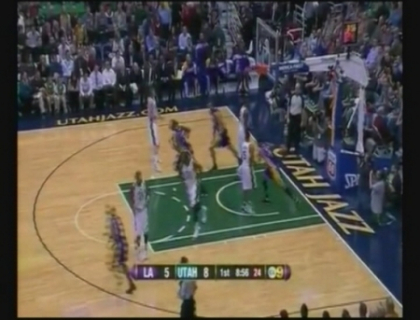 Kobe Bryant ramane a fi un fenomen in baschetul mondial! A reusit 88 de puncte pentru L.A Lakers