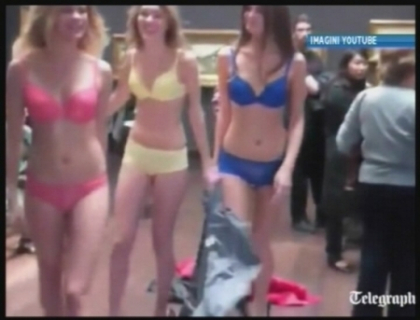 In muzeu, in lenjerie intima! O casa de moda franceza a intrat in scandal si risca despagubiri de milioane