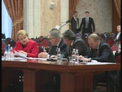 S-a gasit solutia? AIE anunta referendum constitutional in luna aprilie! S-a gasit solutia? AIE anunta referendum constitutional in luna aprilie!