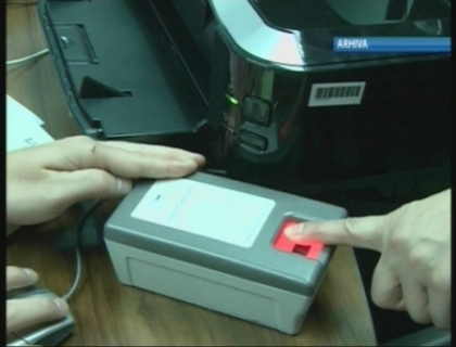 Depunem actele de acasa. Acum poti obtine buletin de identitate fara a iesi din casa