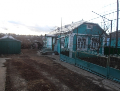 FOTO. Un batran a fost ucis in batai de doi consateni, printre care un minor de 17 ani FOTO. Un batran a fost ucis in batai de doi consateni, printre care un minor de 17 ani