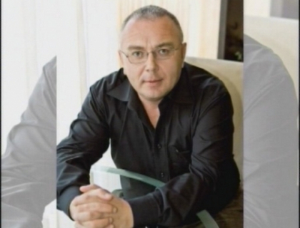 Jurnalist concediat dupa ce a realizat un reportaj despre fraudele din timpul scrutinului din Rusia Jurnalist concediat dupa ce a realizat un reportaj despre fraudele din timpul scrutinului din Rusia