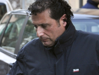 Comandantul de pe Costa Concordia a fugit ca un las: "Ati abandonat nava cu sute de oameni la bord?"