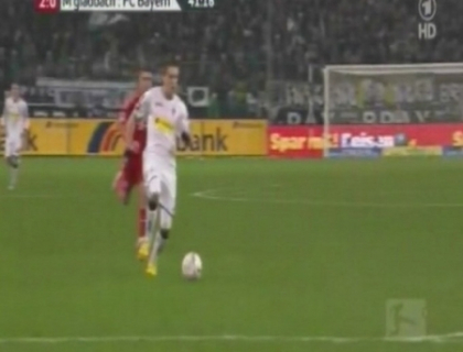 Neuer a gafat incredibil! Poate cel mai stupid gol incasat de portarul lui Bayern Munchen Neuer a gafat incredibil! Poate cel mai stupid gol incasat de portarul lui Bayern Munchen