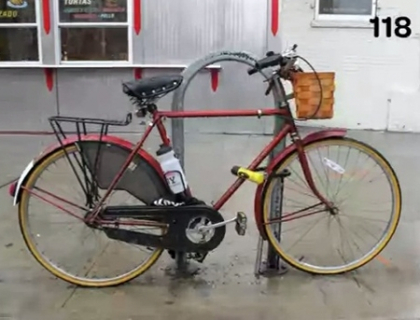 Ce se intampla cu o bicicleta lasata pe strada timp de un an. VIDEO Ce se intampla cu o bicicleta lasata pe strada timp de un an. VIDEO
