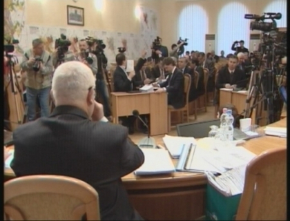 Un comunist a votat impreuna cu consilierii din Alianta! "Am decis sa deblochez situatia din CMC" Un comunist a votat impreuna cu consilierii din Alianta! "Am decis sa deblochez situatia din CMC"