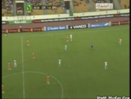 Cel mai stupid autogol de la Cupa Africii! Coasta de Fildes s-a calificat in sferturile competitiei Cel mai stupid autogol de la Cupa Africii! Coasta de Fildes s-a calificat in sferturile competitiei