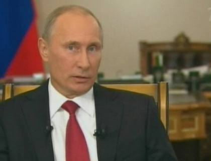 Gafa monumentala. Vladimir Putin "inmormantat" in plina campanie electorala Gafa monumentala. Vladimir Putin "inmormantat" in plina campanie electorala