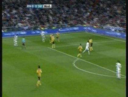Real se distanteaza de barca. A invins cu 3 la 1 echipa Zaragoza