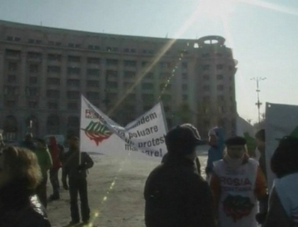 Alt protest in Romania. Se opun deschiderii unei mine de aur in Transilvania Alt protest in Romania. Se opun deschiderii unei mine de aur in Transilvania