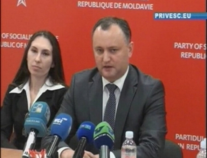 Parasesc fractiunea PCRM si creaza grupul socialistilor! Comunistii au pierdut majoritatea in Consiliul Municipal