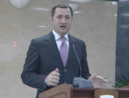 Filat catre ambasadorul Moldovei in SUA: Ambasadorii trebuie sa se abtina de la comentarii politice Filat catre ambasadorul Moldovei in SUA: Ambasadorii trebuie sa se abtina de la comentarii politice