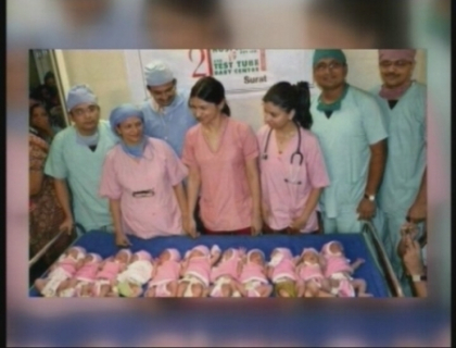 Sa vezi si sa nu crezi. O femeie din India a nascut 11 gemeni Sa vezi si sa nu crezi. O femeie din India a nascut 11 gemeni