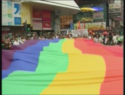 Inca o victorie a homosexualilor! Casatoriile intre persoanele de acelasi sex, legalizate in California