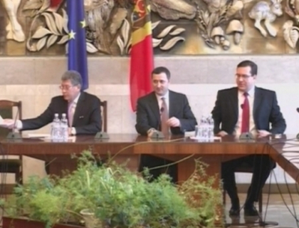 Voronin: Faptul ca alianta a renuntat la ideea referendumului este o victorie a PCRM Voronin: Faptul ca alianta a renuntat la ideea referendumului este o victorie a PCRM