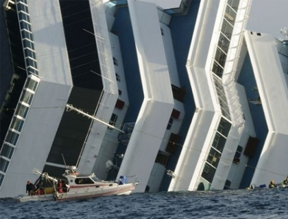 Mai multi pasageri de pe Costa Concordia cer despagubiri de 520 de milioane de dolari Mai multi pasageri de pe Costa Concordia cer despagubiri de 520 de milioane de dolari