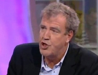 Prezentatorul Top Gear, obligat sa isi ceara scuze public. O replica l-a revoltat pana si pe Cameron
