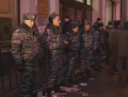 Rusii au iesit din nou in strada! Zeci de oameni, nemultumiti ca Putin s-a inscris in cursa prezidentiala