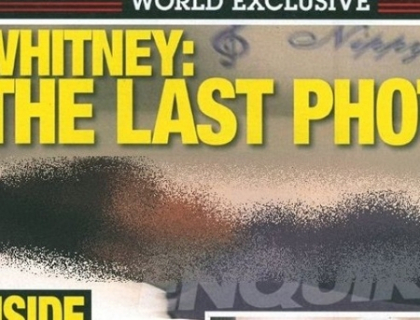Ultima fotografie cu Whitney Houston, in sicriu. Un tabloid american, criticat pentru prima pagina Ultima fotografie cu Whitney Houston, in sicriu. Un tabloid american, criticat pentru prima pagina
