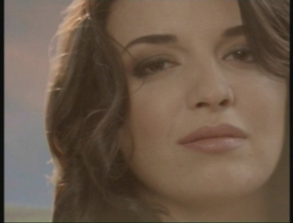 "Fight for" Eurovision! Cum si-a lansat Cristina Croitoru noul videoclip