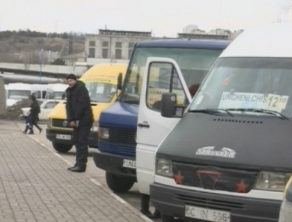Si pentru calatoriile interurbane am putea plati mai mult! Transportatorii cer majorari Si pentru calatoriile interurbane am putea plati mai mult! Transportatorii cer majorari